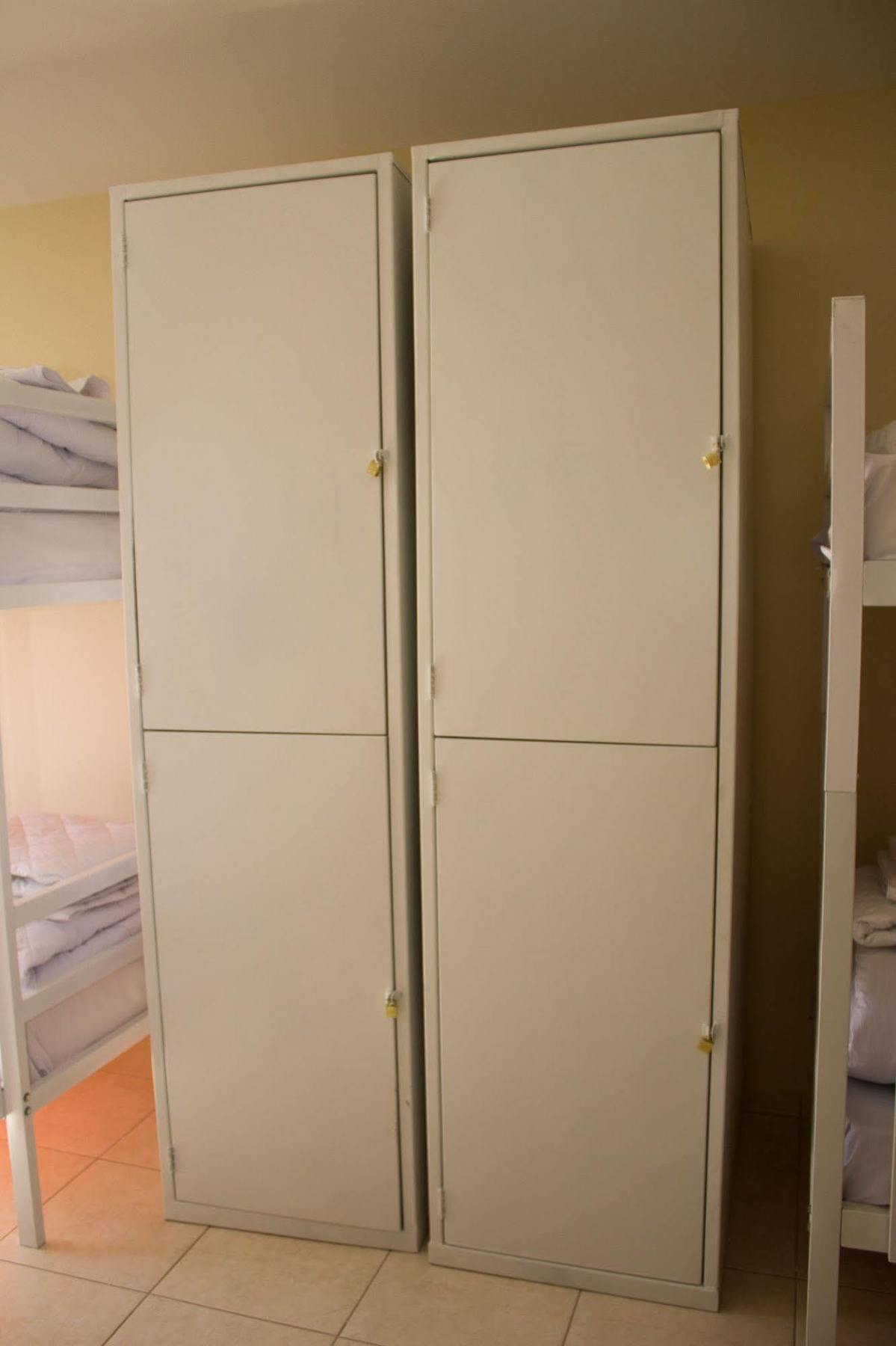 Hostel Solluz Куритиба Экстерьер фото