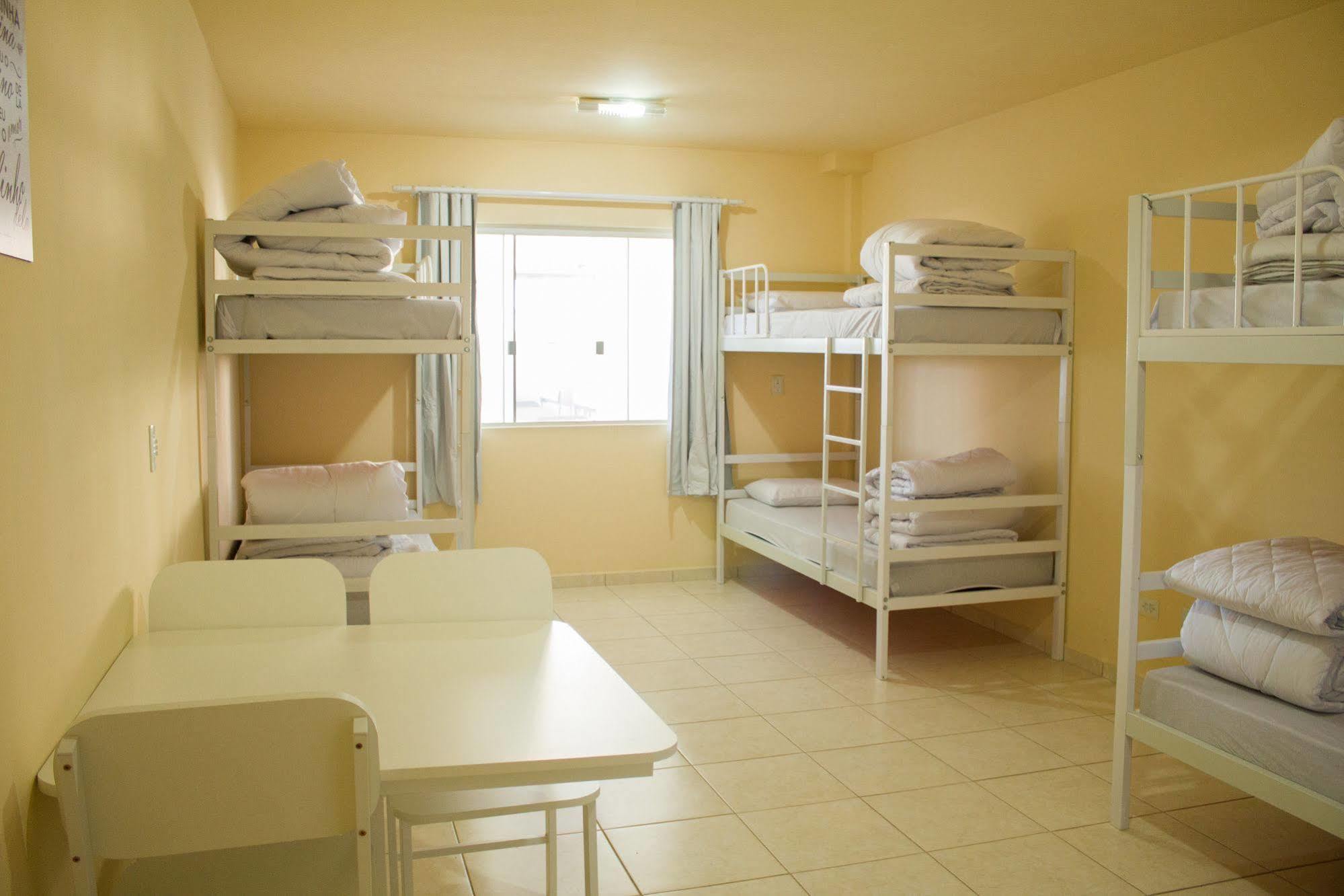 Hostel Solluz Куритиба Экстерьер фото
